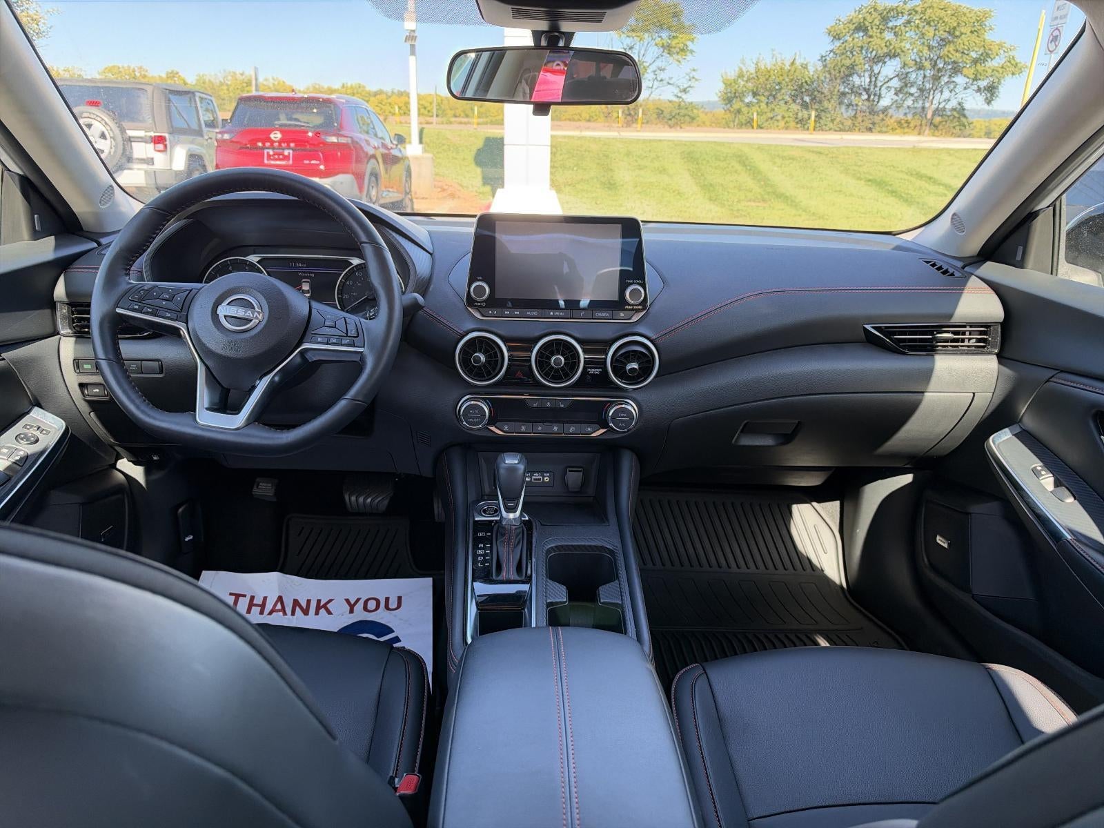 2025 Nissan Sentra SR CVT