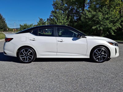 2025 Nissan Sentra SR CVT
