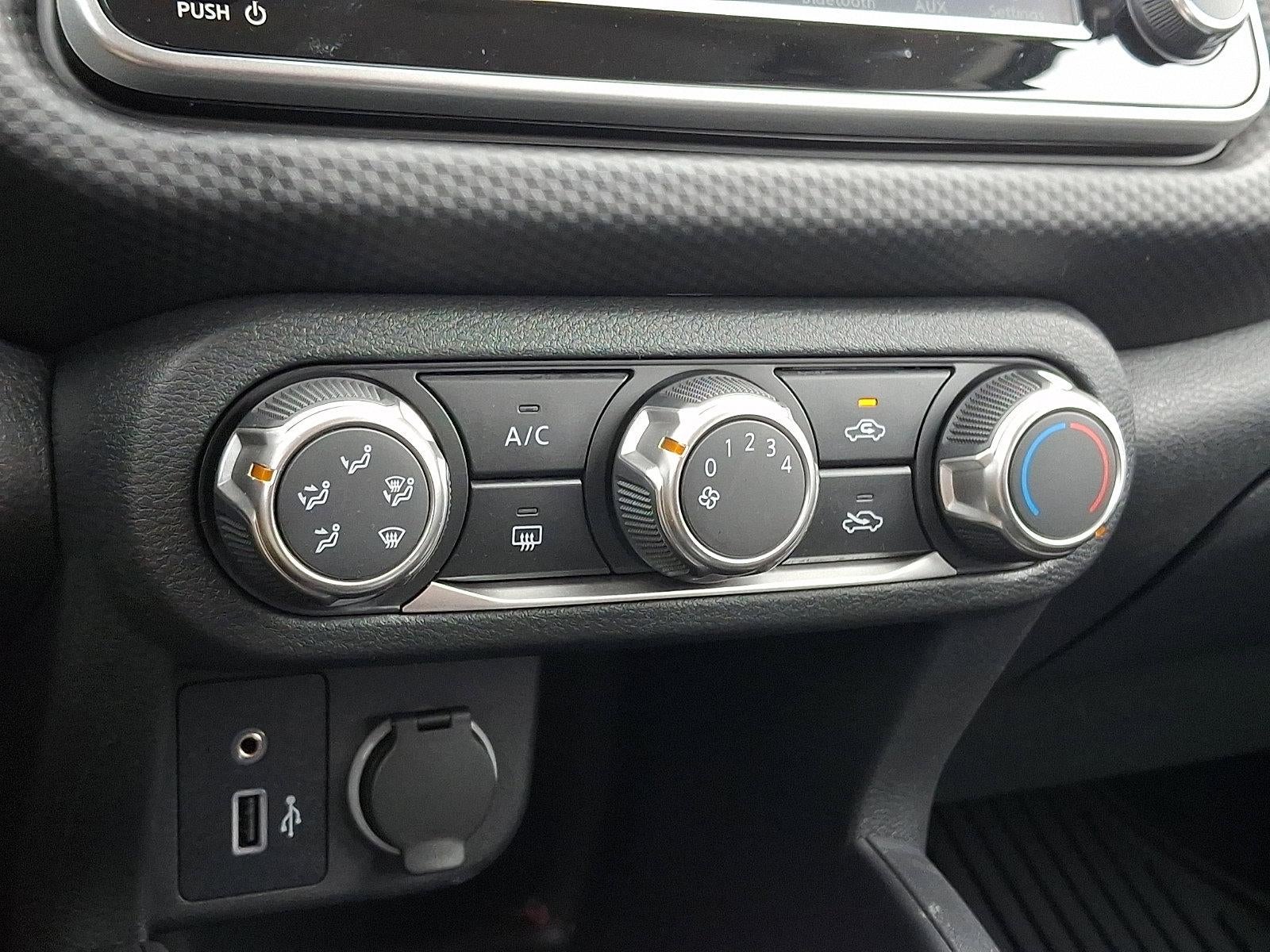 2025 Nissan Kicks Play S FWD