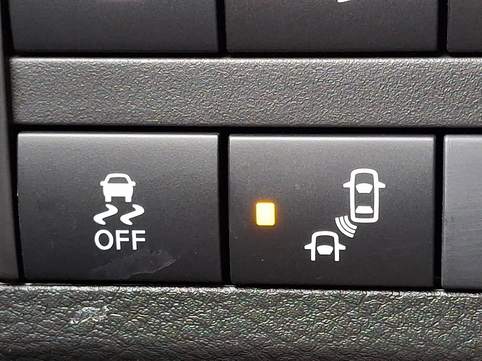 2025 Nissan Kicks Play S FWD