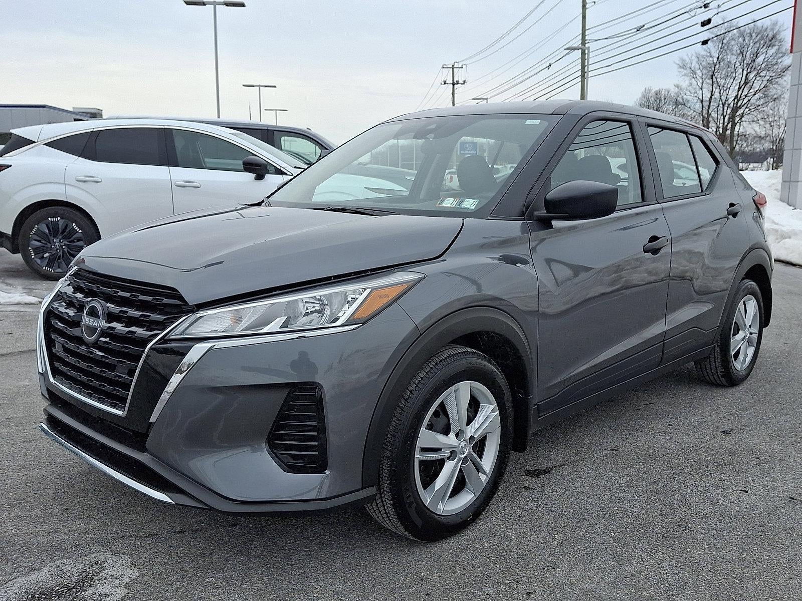 2025 Nissan Kicks Play S FWD