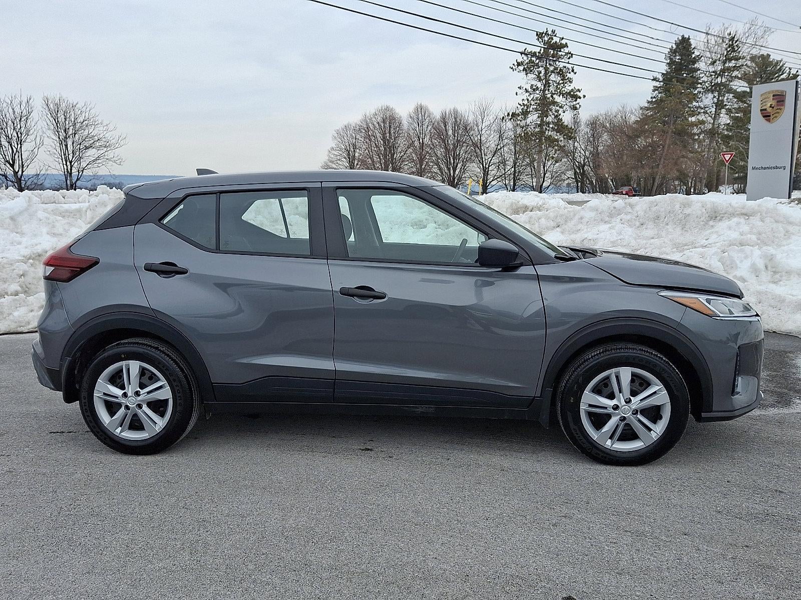 2025 Nissan Kicks Play S FWD