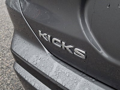 2025 Nissan Kicks Play S FWD