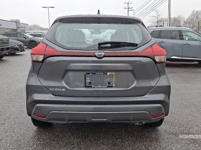 2025 Nissan Kicks Play S FWD