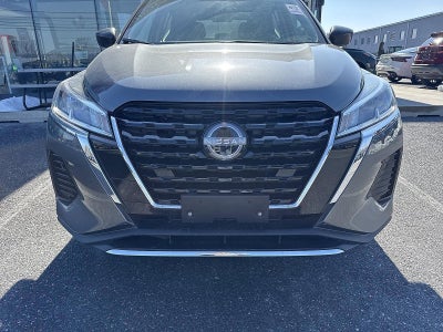 2025 Nissan Kicks Play S FWD