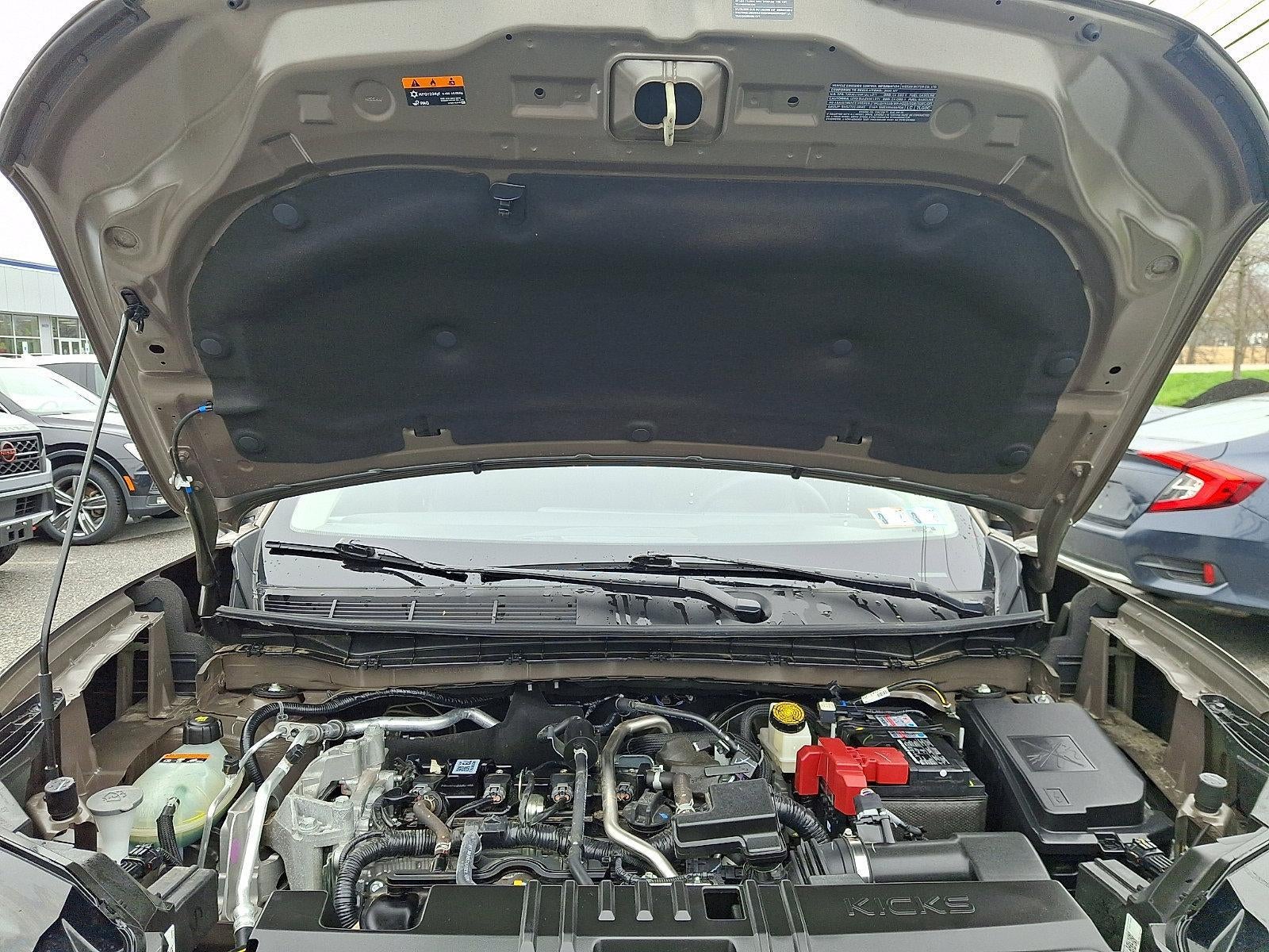 2025 Nissan Kicks SV