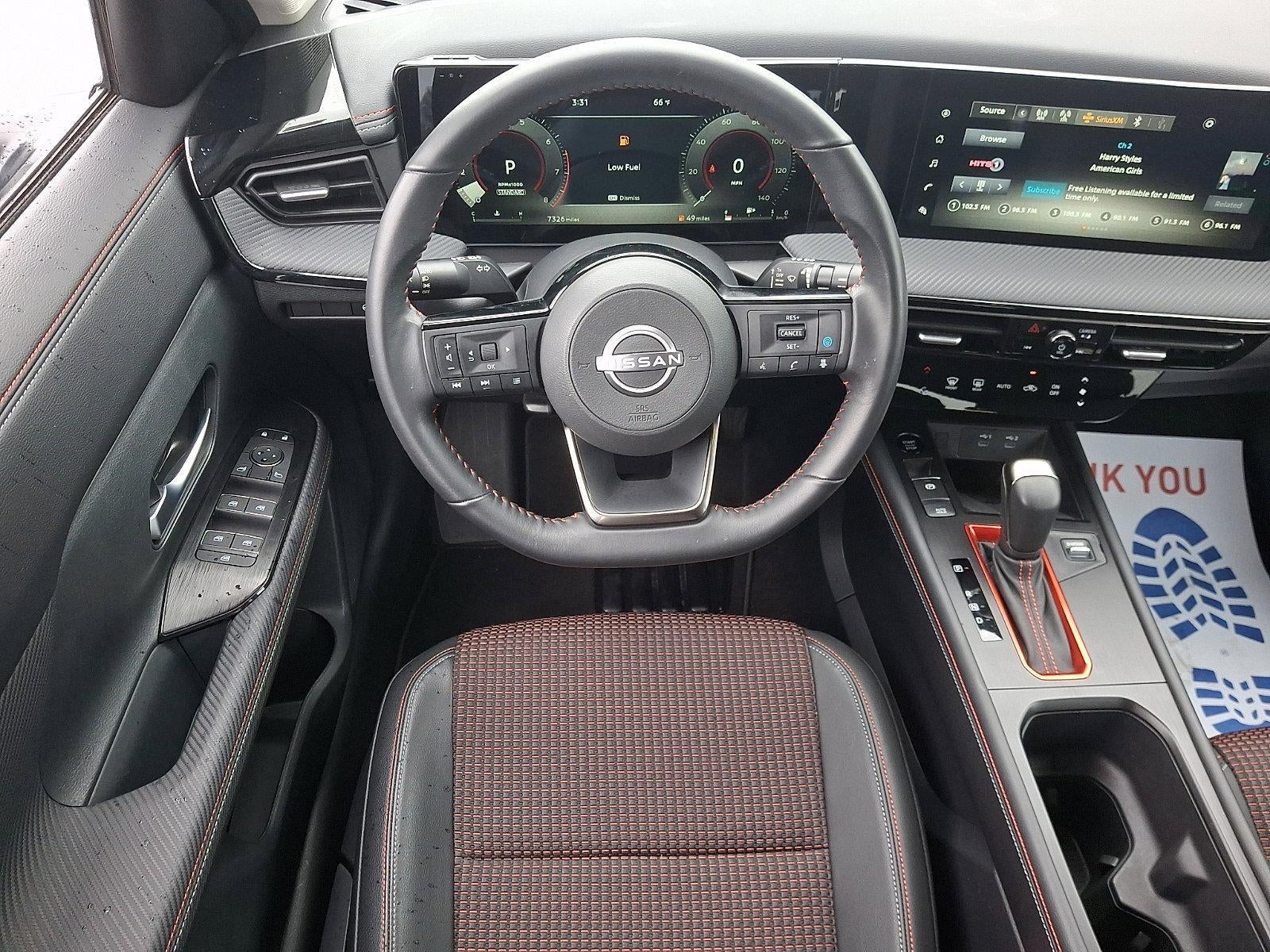 2025 Nissan Kicks SR