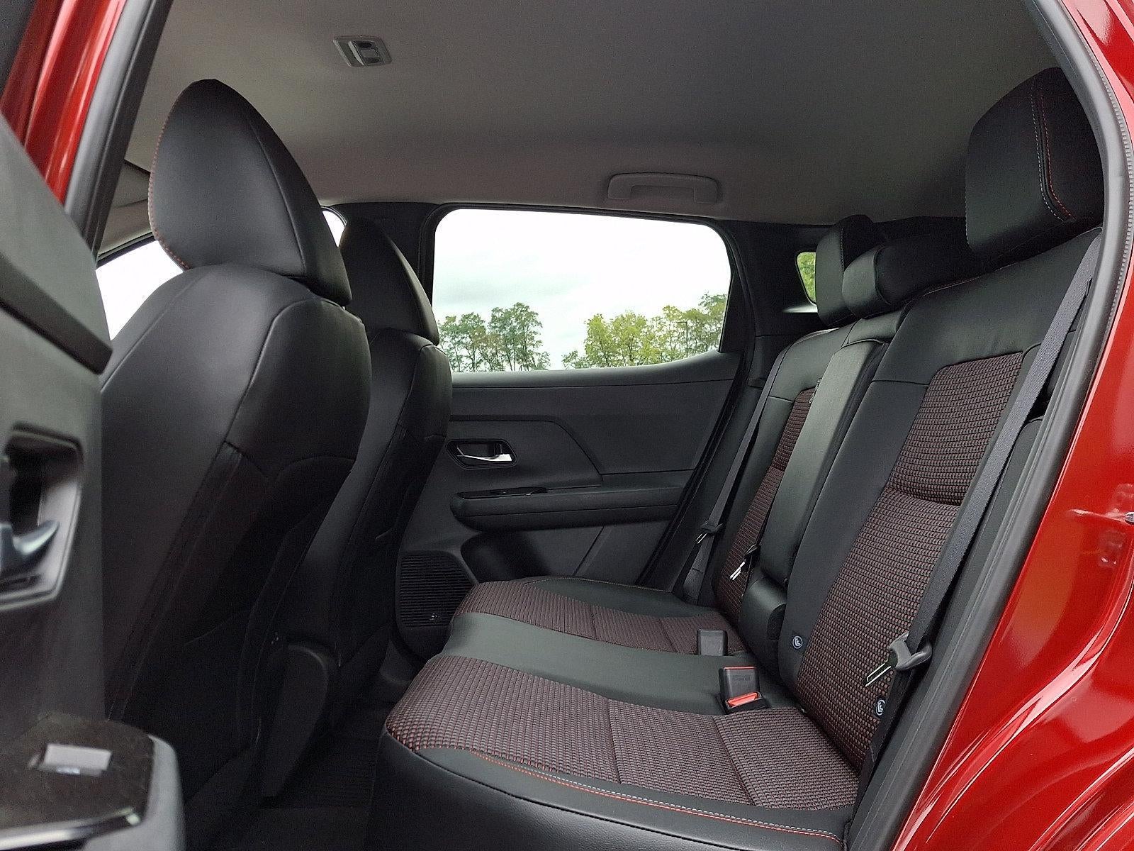 2027 Nissan Kicks SR