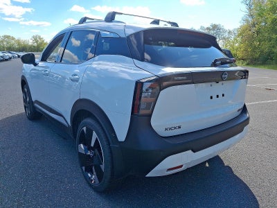 2026 Nissan Kicks SR