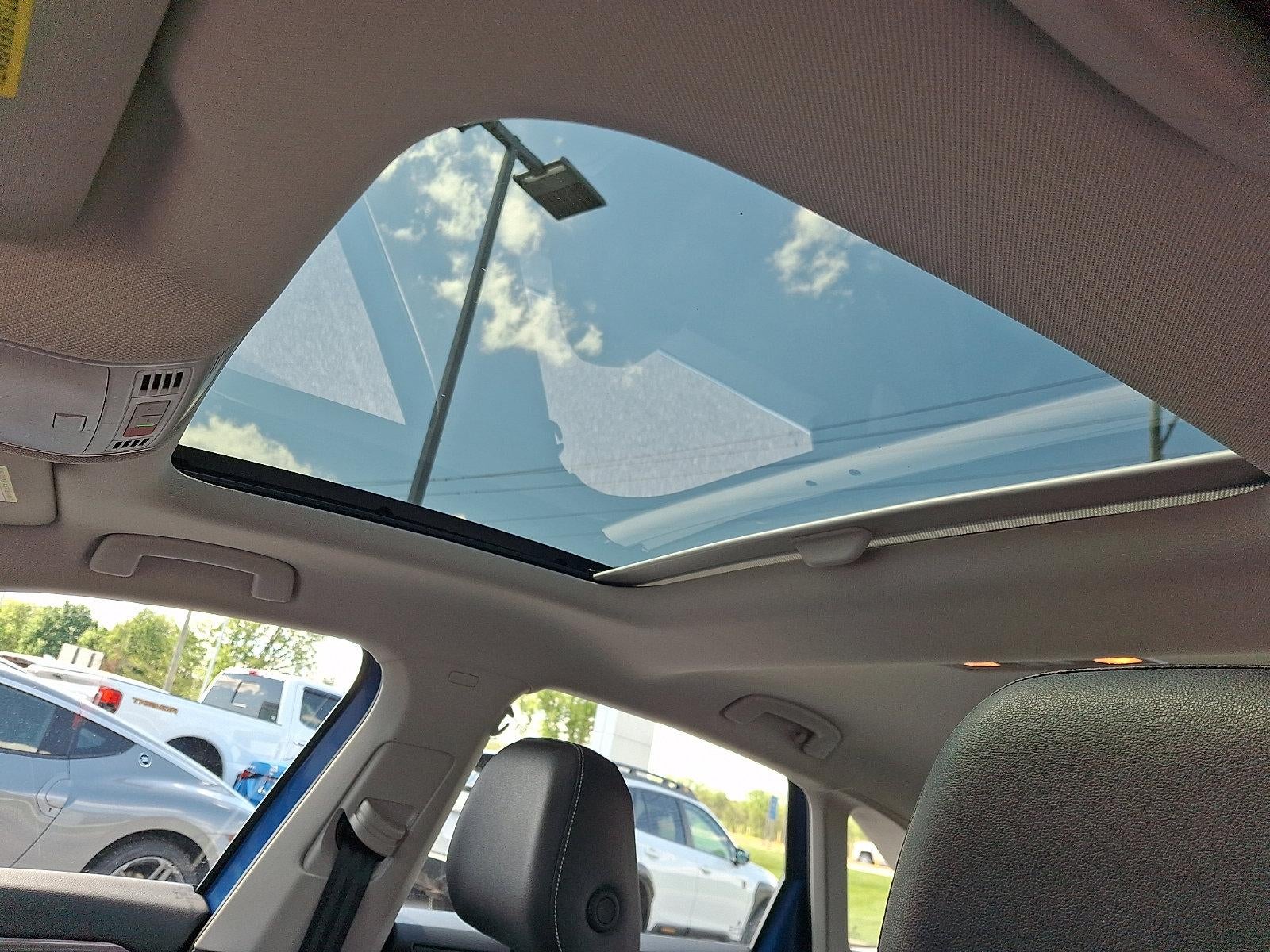 2024 Volkswagen Jetta SEL Auto