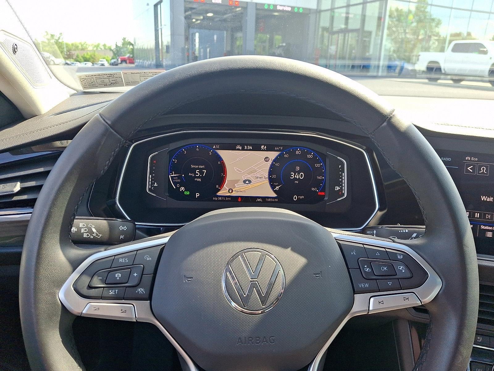 2024 Volkswagen Jetta SEL Auto