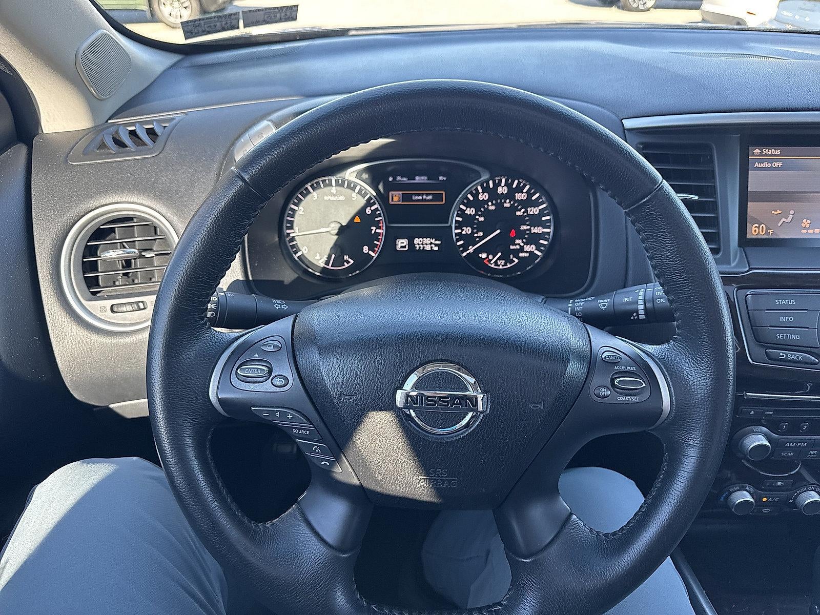 2014 Nissan Pathfinder 4WD 4dr SL