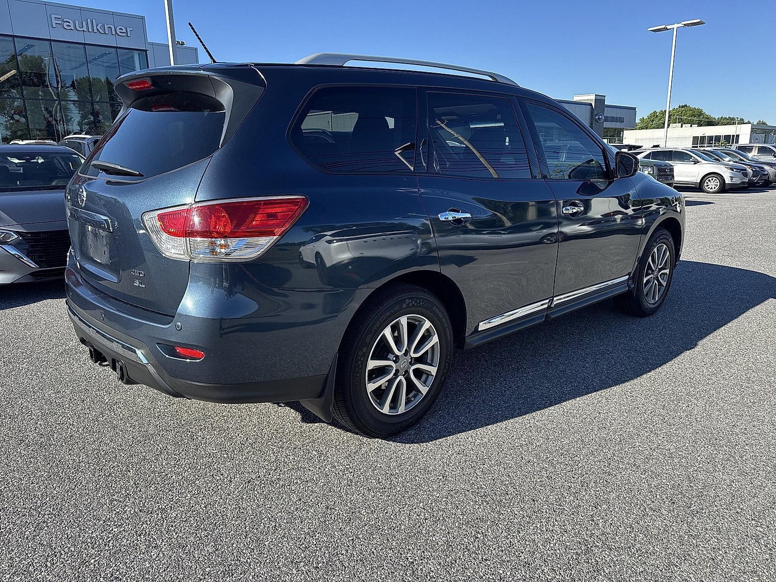 2014 Nissan Pathfinder 4WD 4dr SL