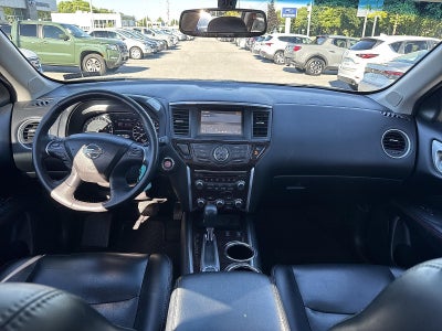 2014 Nissan Pathfinder 4WD 4dr SL