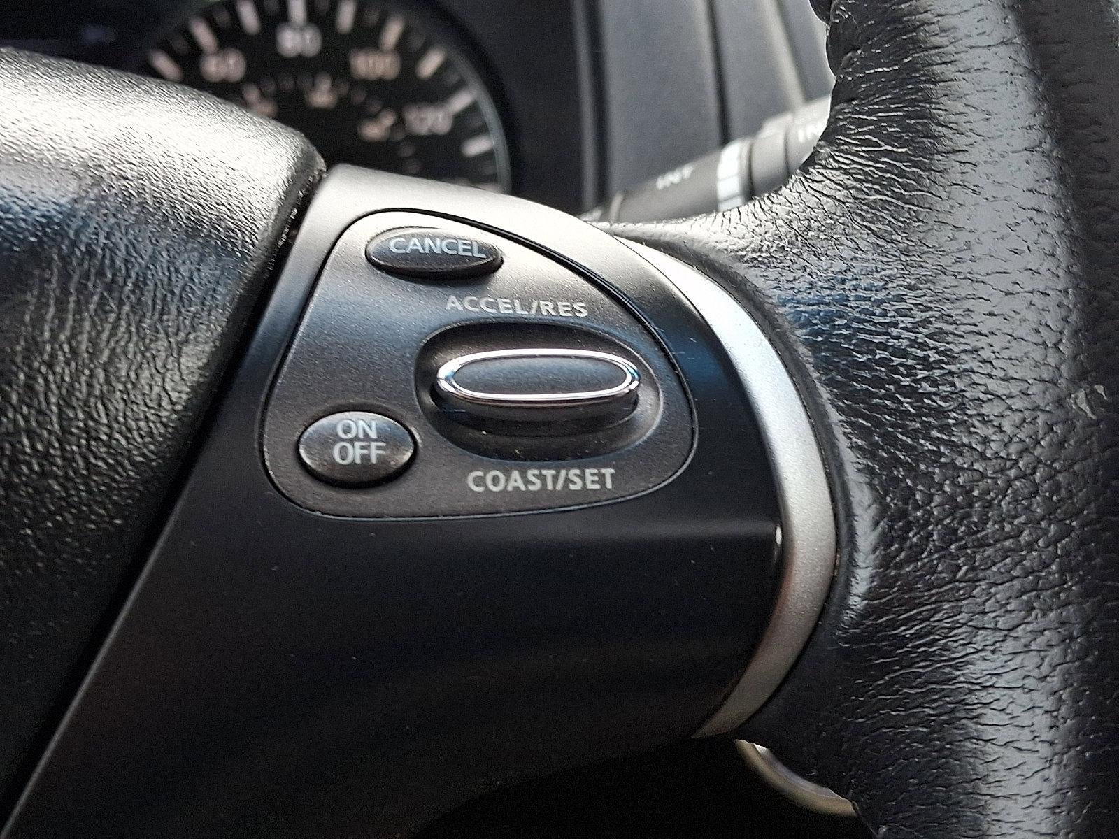 2014 Nissan Pathfinder 2WD 4dr Platinum