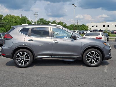 2020 Nissan Rogue SL