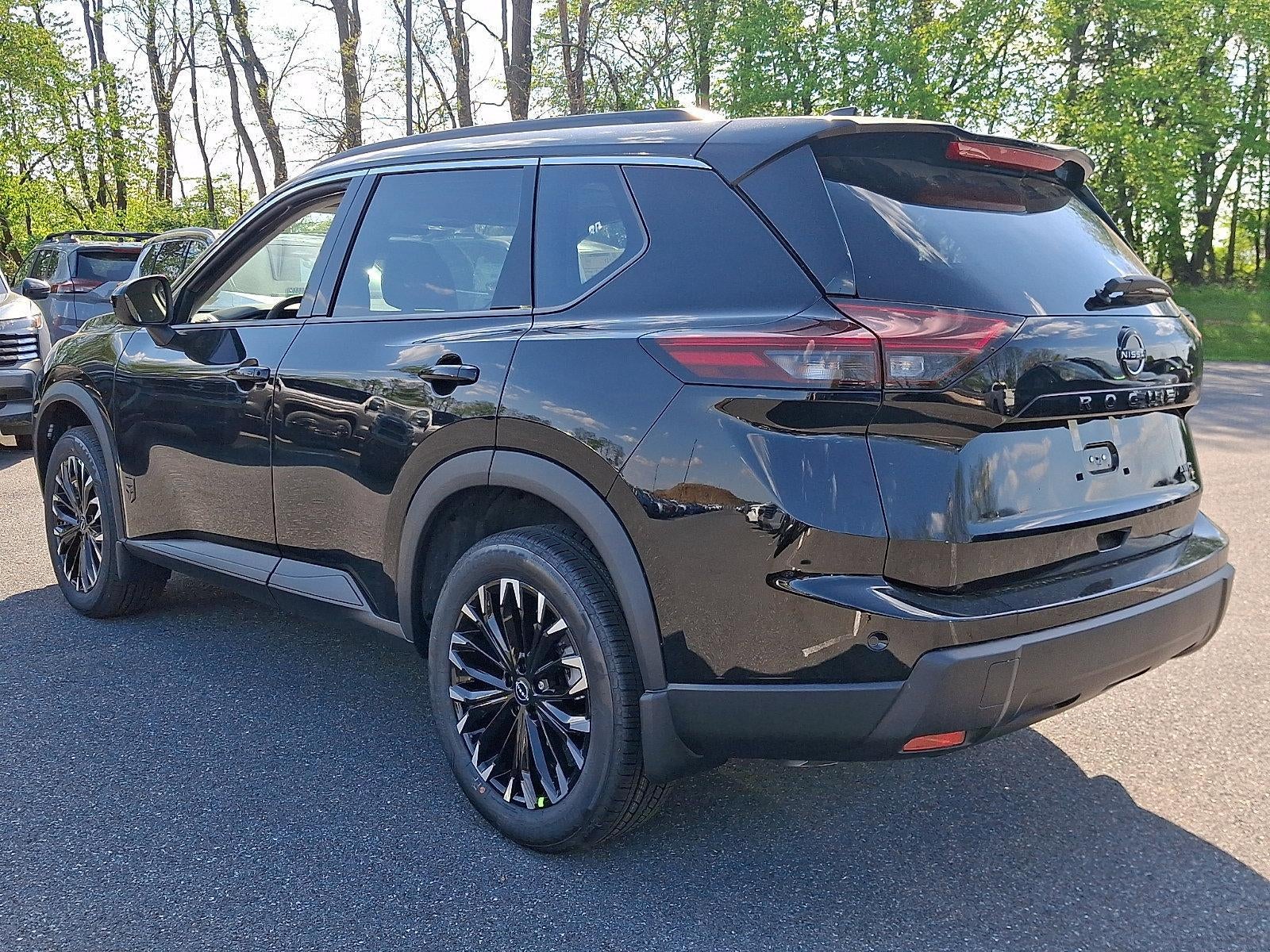 2026 Nissan Rogue Dark Armor™