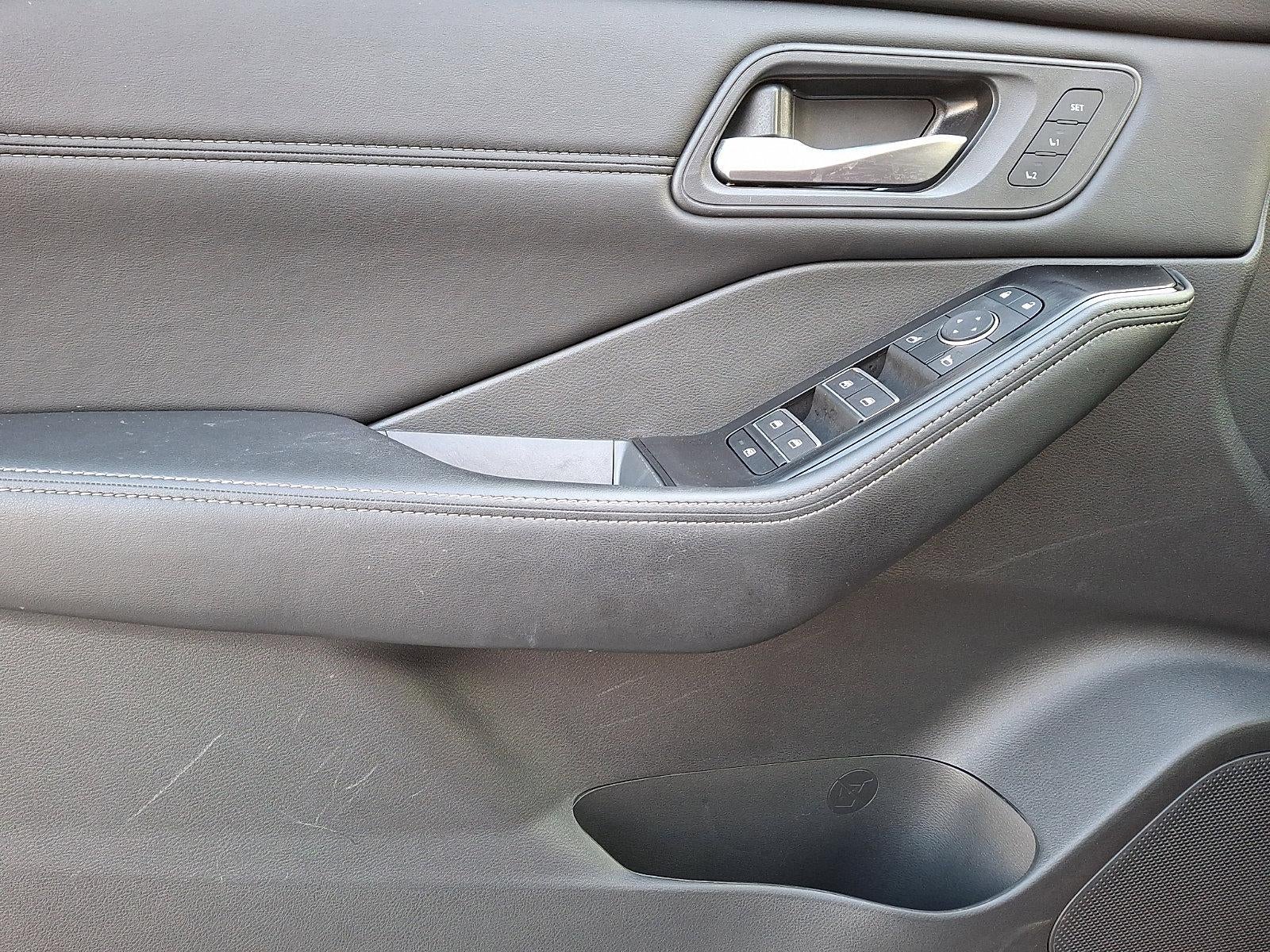 2024 Nissan Rogue SL