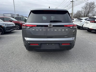 2024 Nissan Pathfinder S
