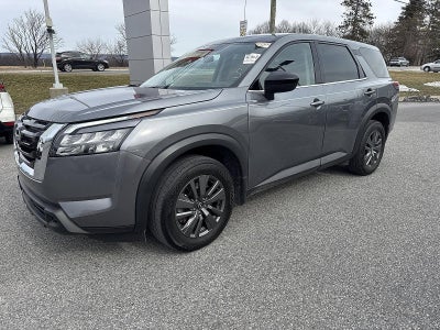 2024 Nissan Pathfinder S