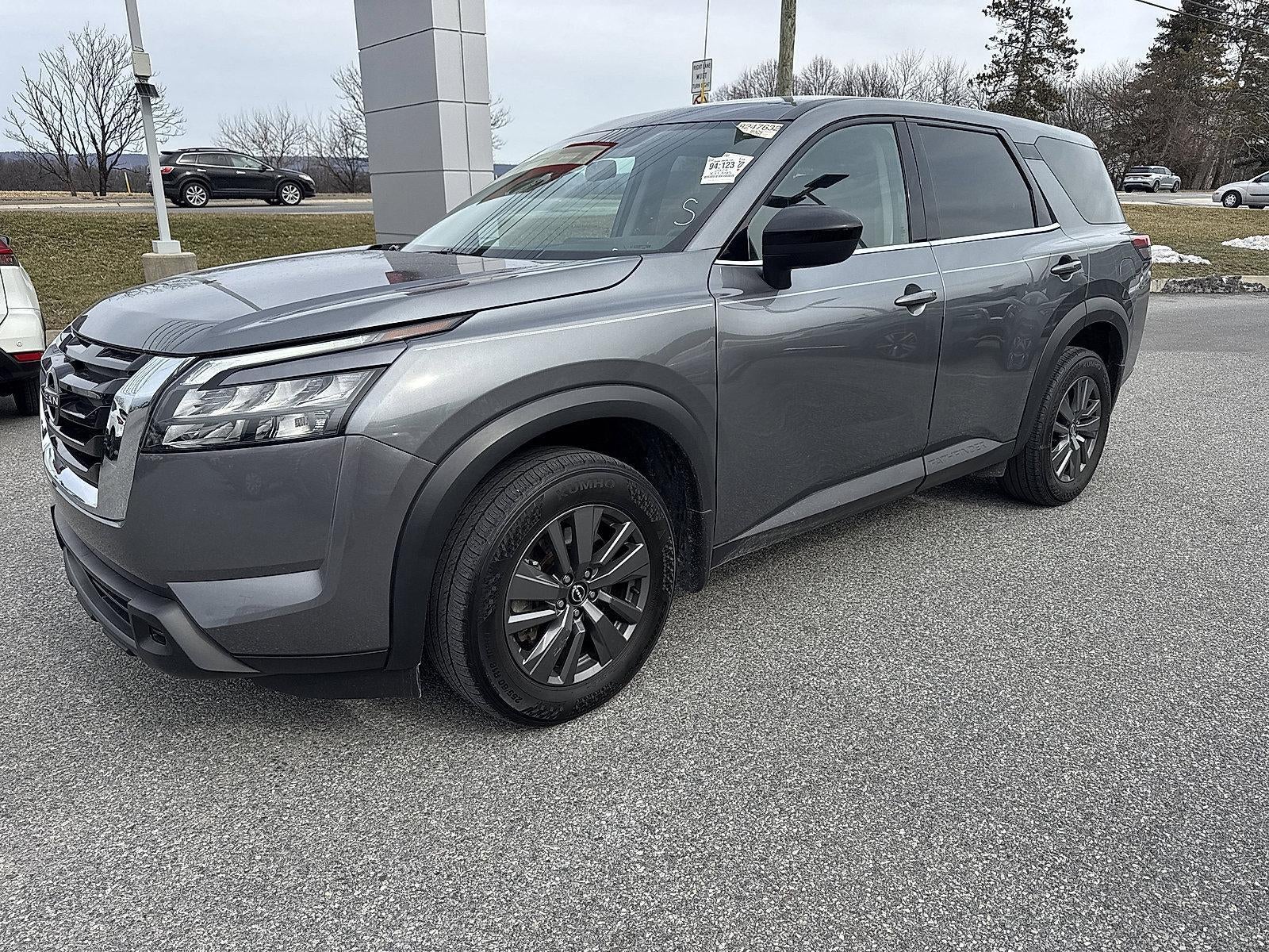 2024 Nissan Pathfinder S