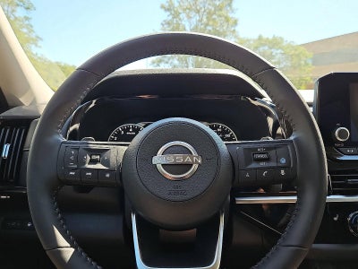 2025 Nissan Pathfinder SV 4WD