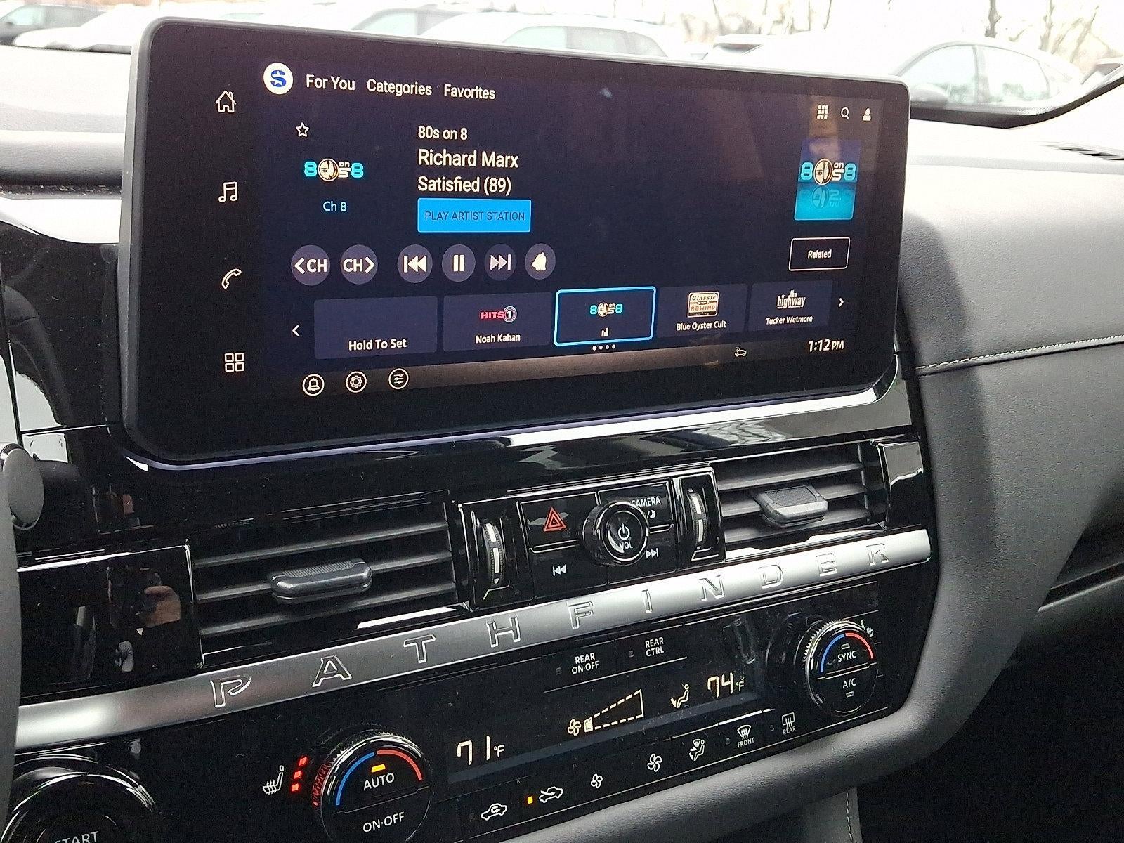 2026 Nissan Pathfinder SV