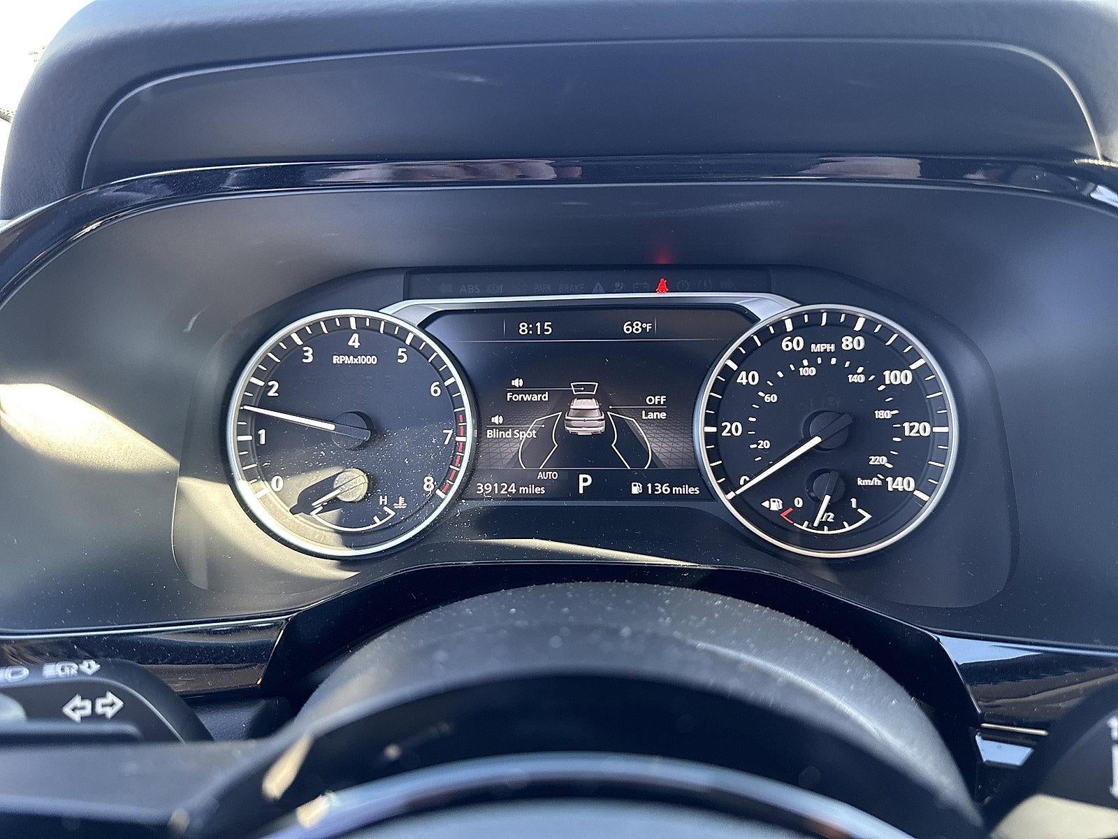 2022 Nissan Pathfinder SL