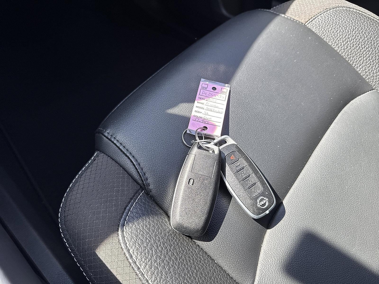 2023 Nissan Pathfinder SL 4WD