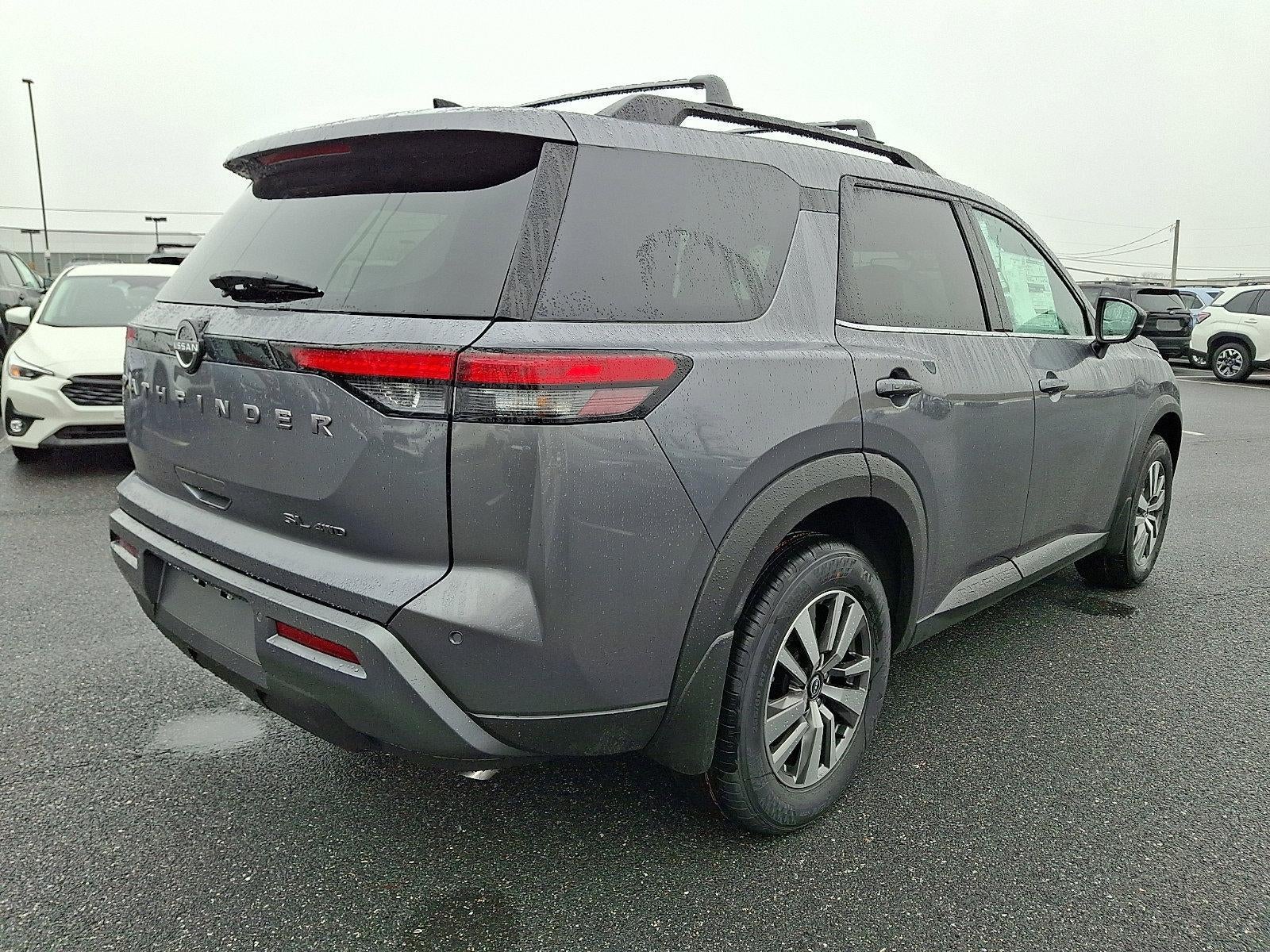 2026 Nissan Pathfinder SL