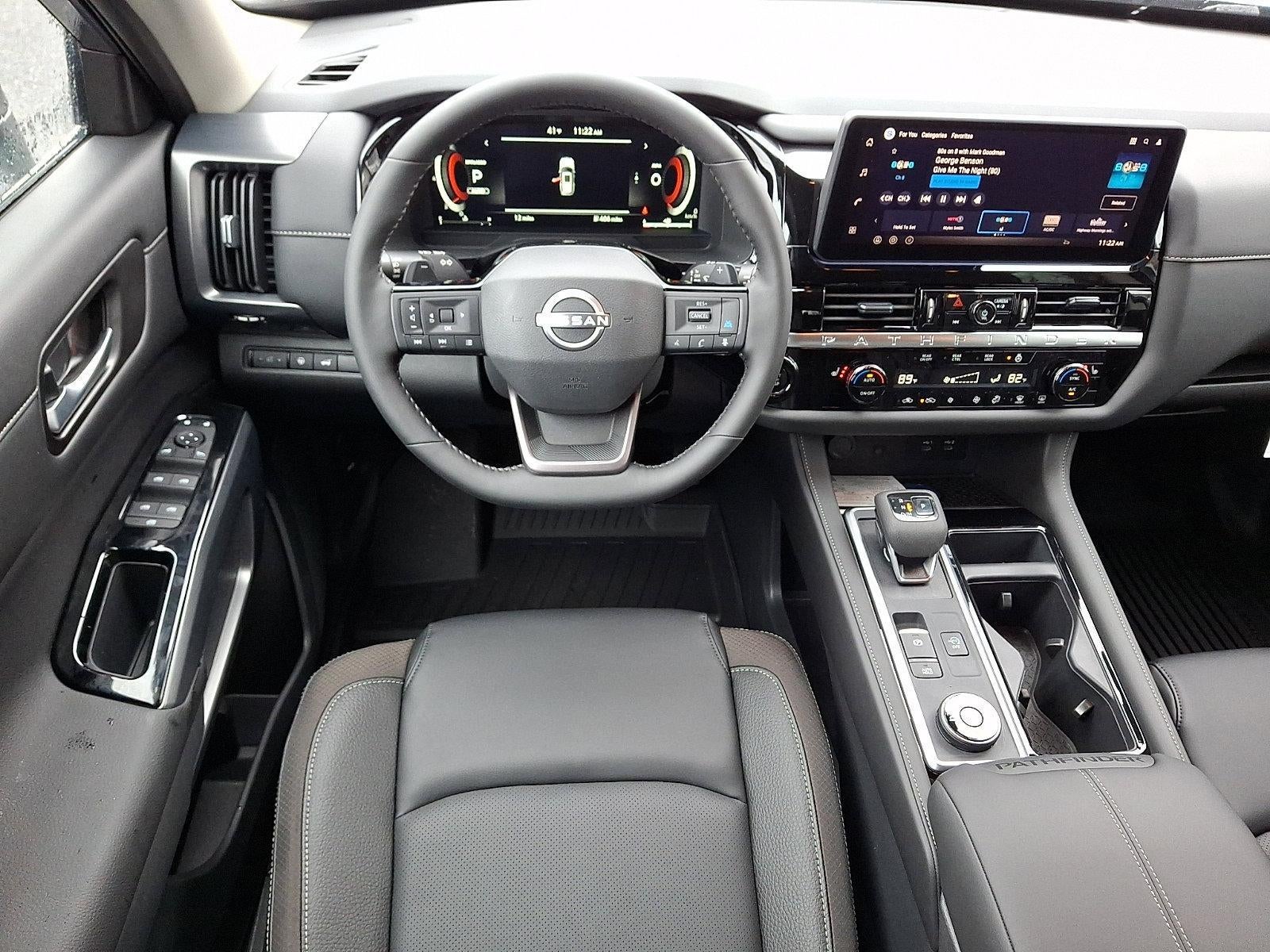 2026 Nissan Pathfinder SL