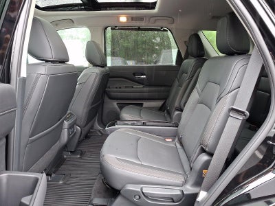 2026 Nissan Pathfinder SL 4WD