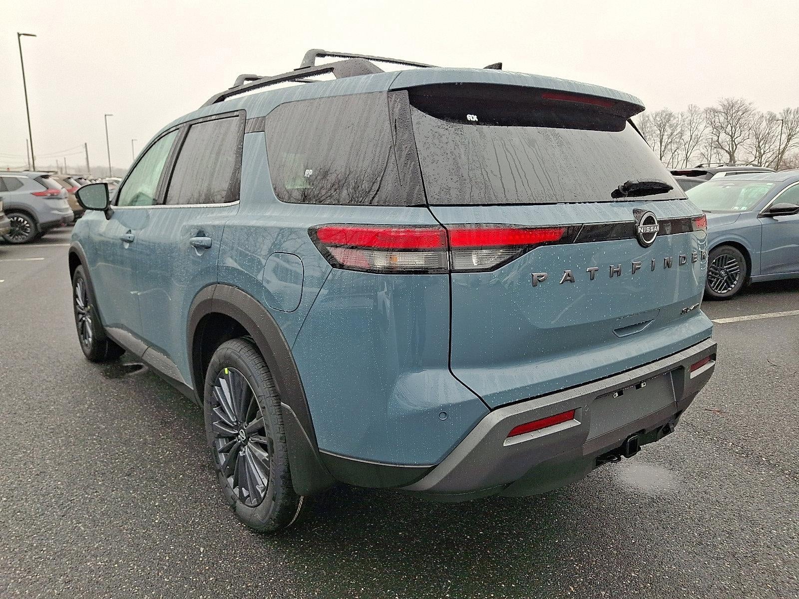 2026 Nissan Pathfinder SL