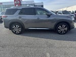 2026 Nissan Pathfinder Platinum 4WD
