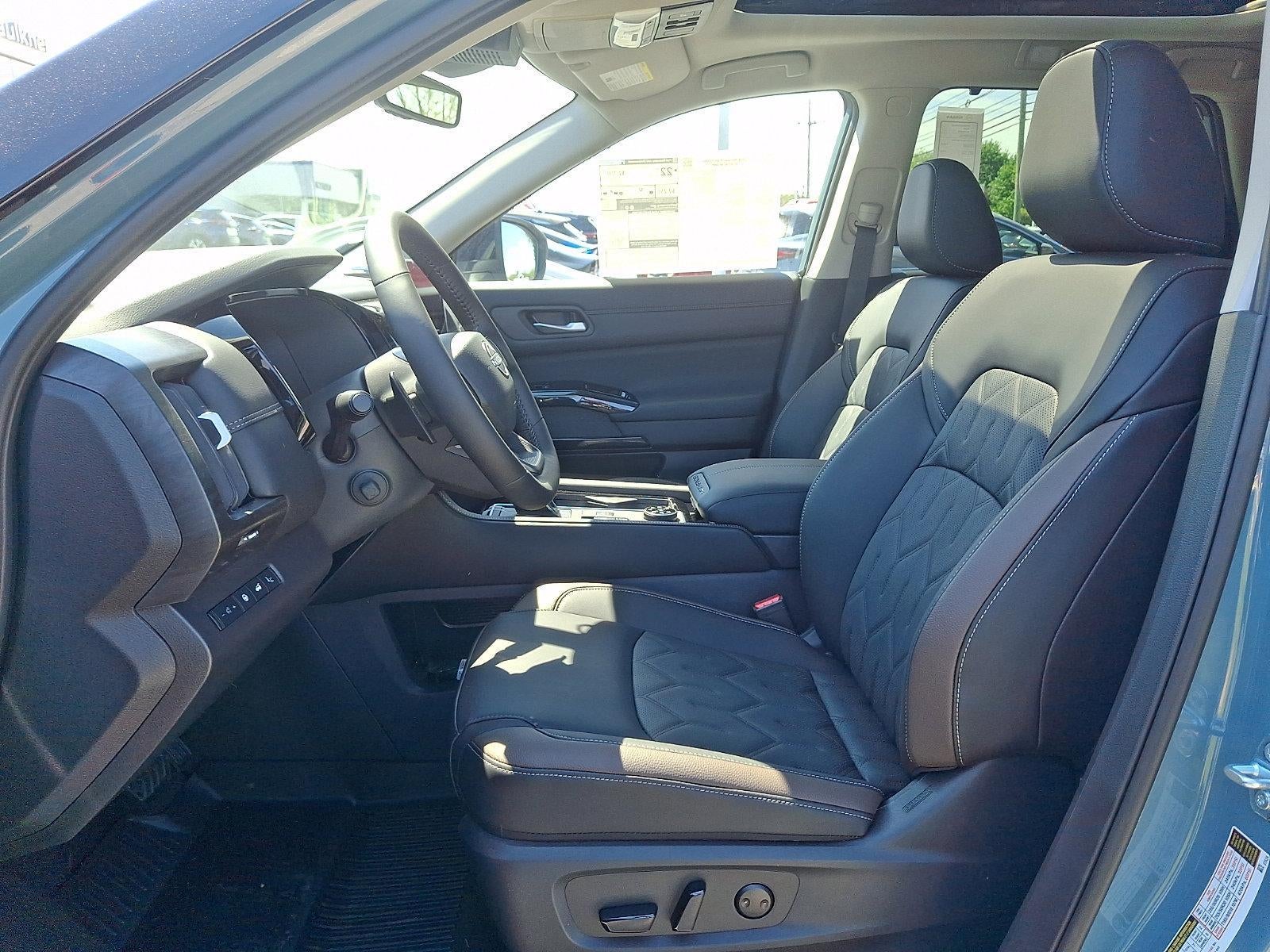 2026 Nissan Pathfinder Platinum 4WD