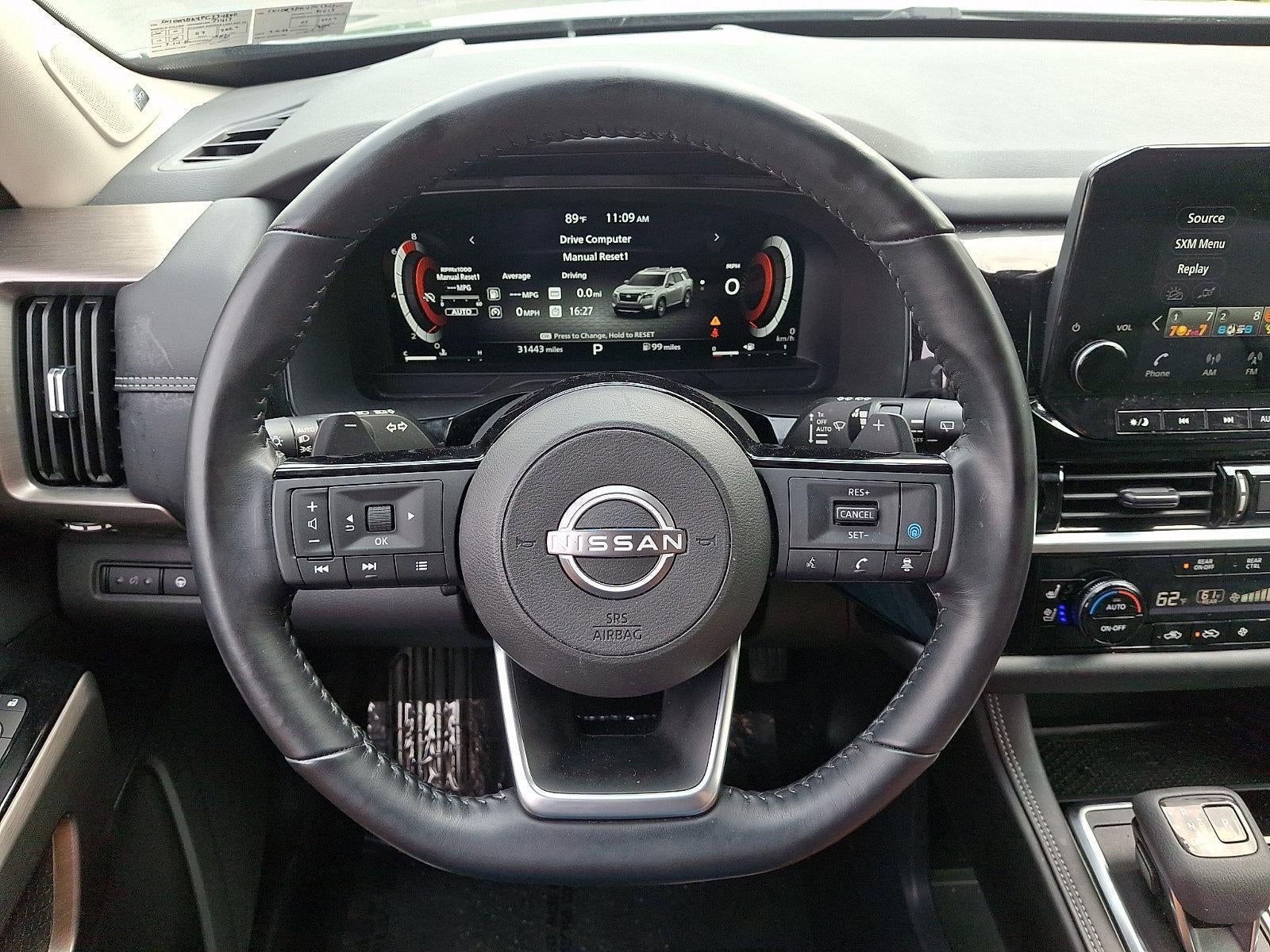 2023 Nissan Pathfinder Platinum