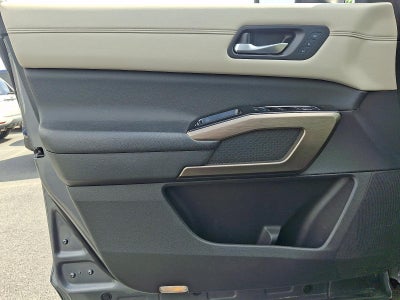 2022 Nissan Pathfinder Platinum