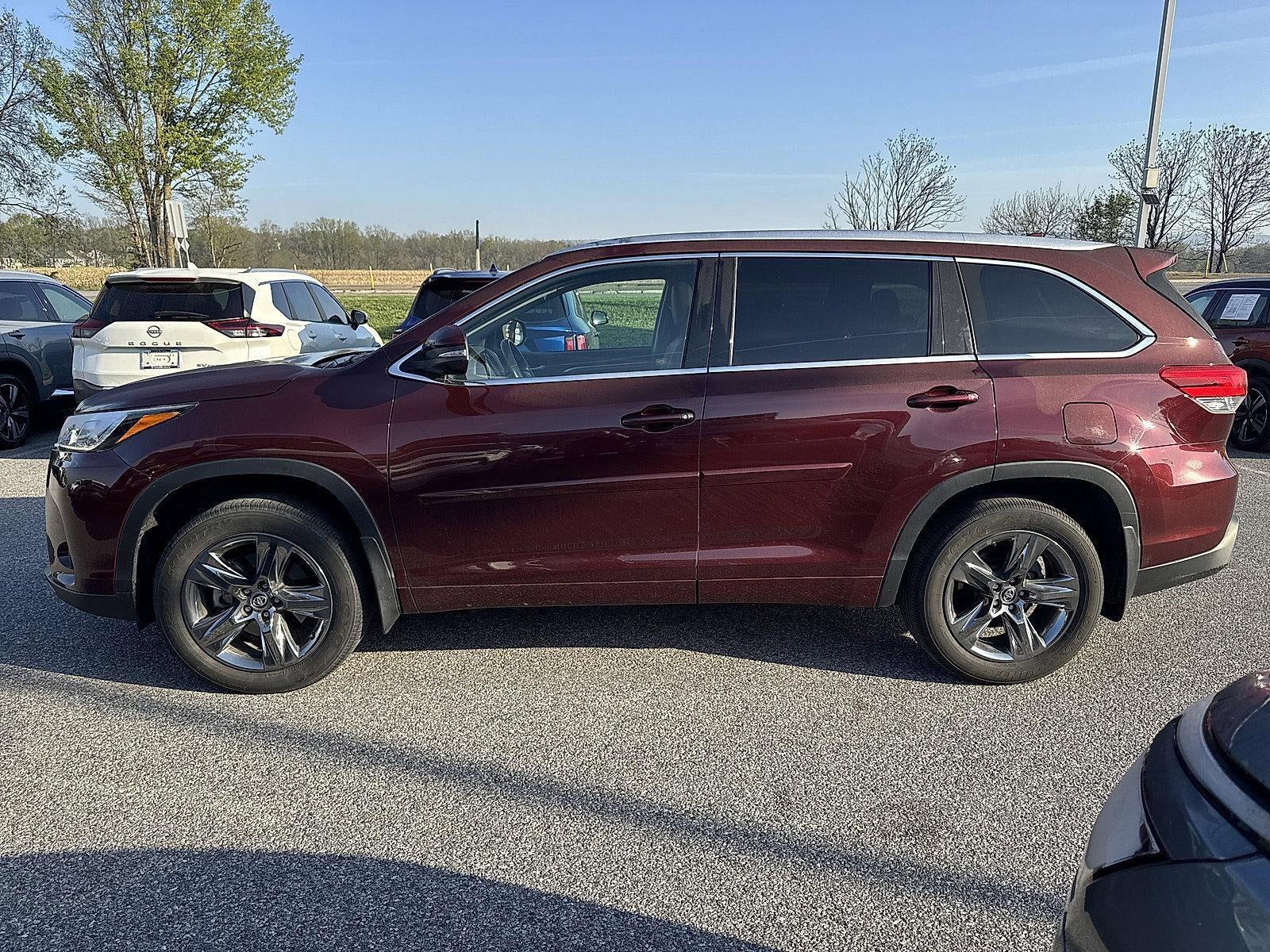 2019 Toyota Highlander Limited Platinum V6 AWD (Natl)