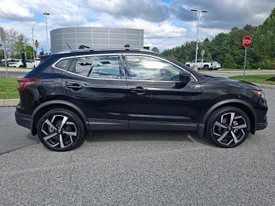 2022 Nissan Rogue Sport SL