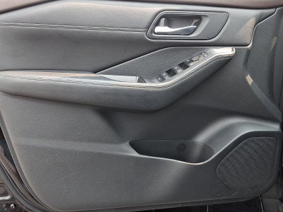 2023 Nissan Rogue AWD SV