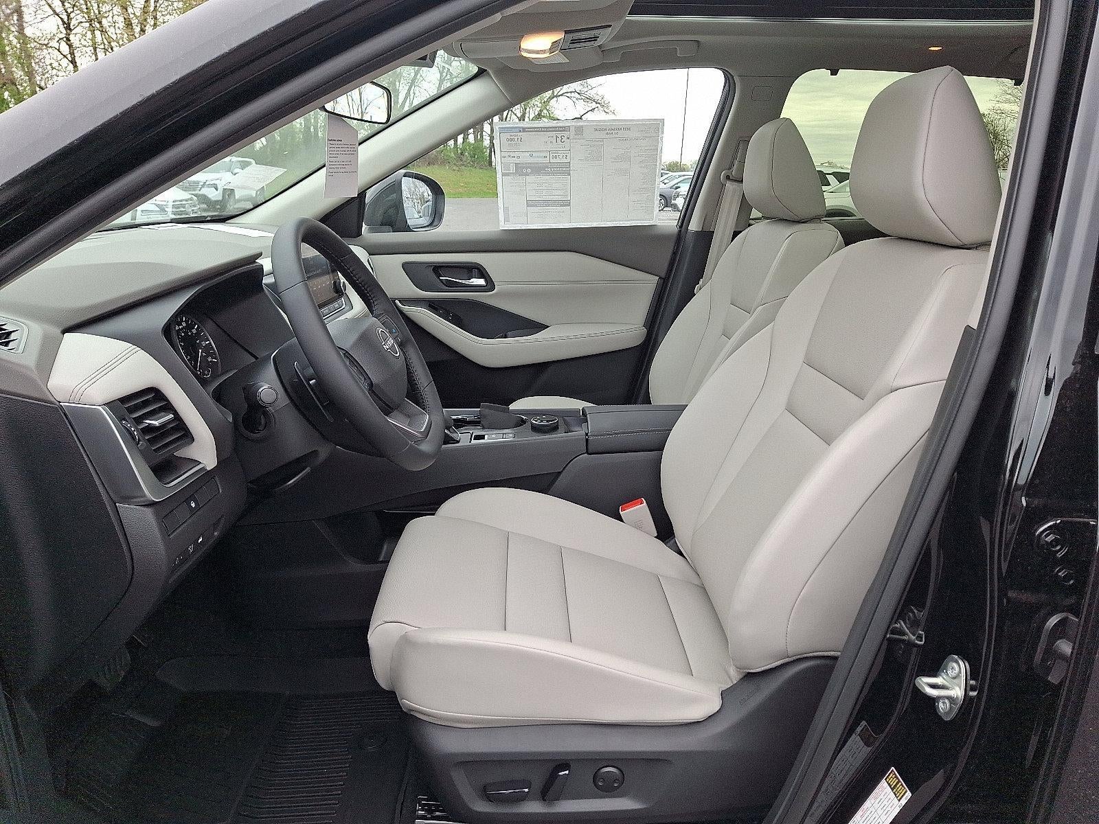 2025 Nissan Rogue AWD SV