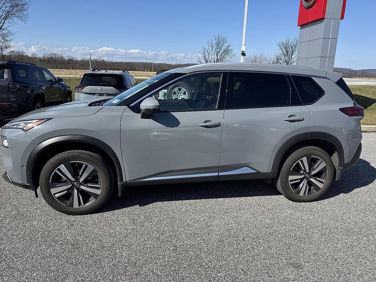 2023 Nissan Rogue SL