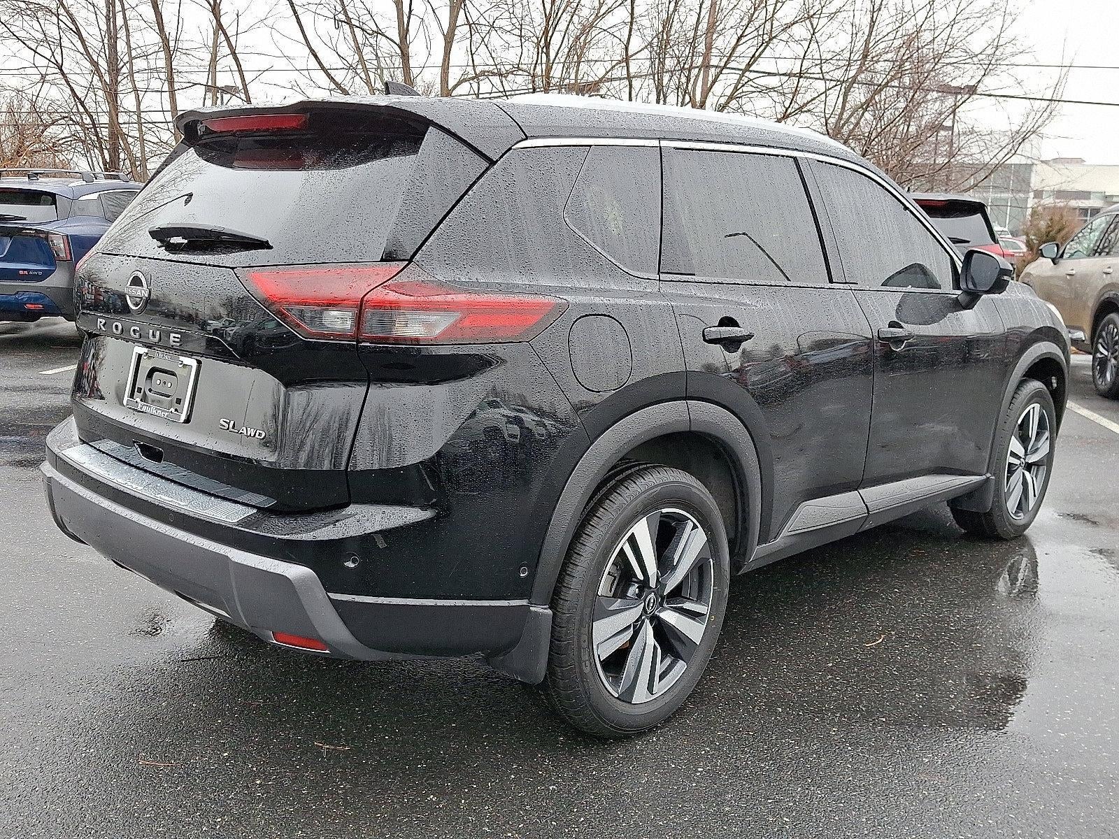 2024 Nissan Rogue SL