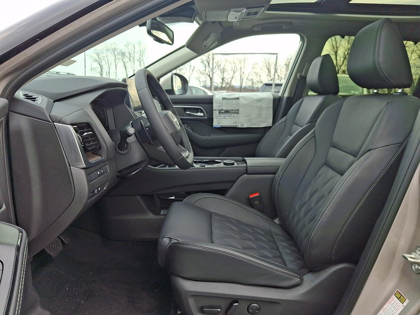 2026 Nissan Rogue AWD Platinum *Ltd Avail*