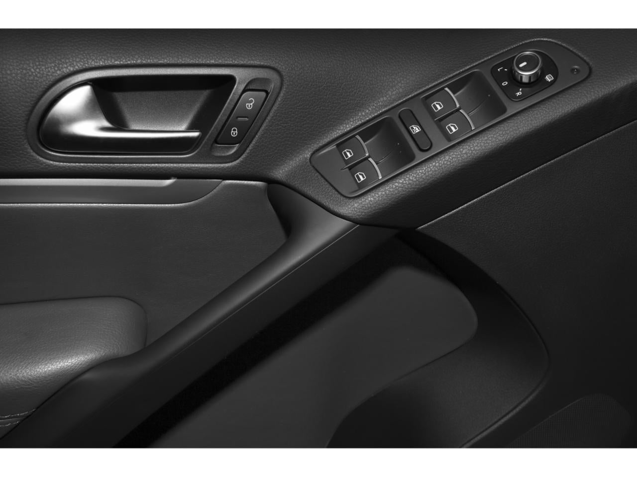 2015 Volkswagen Tiguan 4MOTION 4dr Auto SE w/Appearance