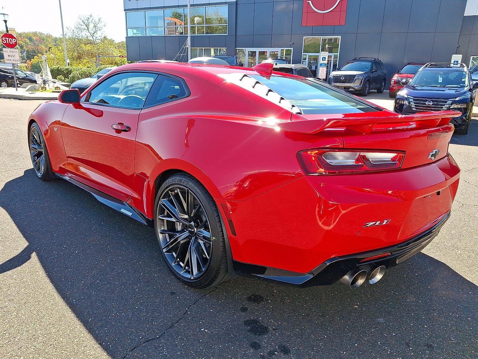 2018 Chevrolet Camaro 2dr Coupe ZL1