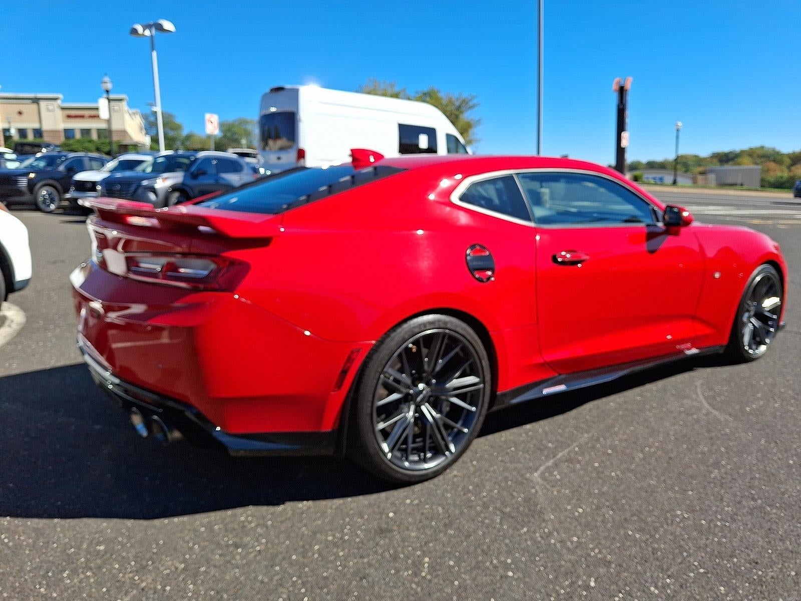 2018 Chevrolet Camaro 2dr Coupe ZL1