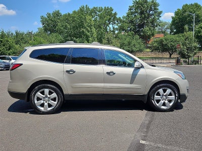 2017 Chevrolet Traverse FWD 1LT