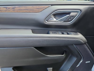 2024 Chevrolet Suburban 4WD Premier