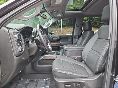2022 GMC Sierra 2500 HD Crew Cab Standard Box 4-Wheel Drive Denali